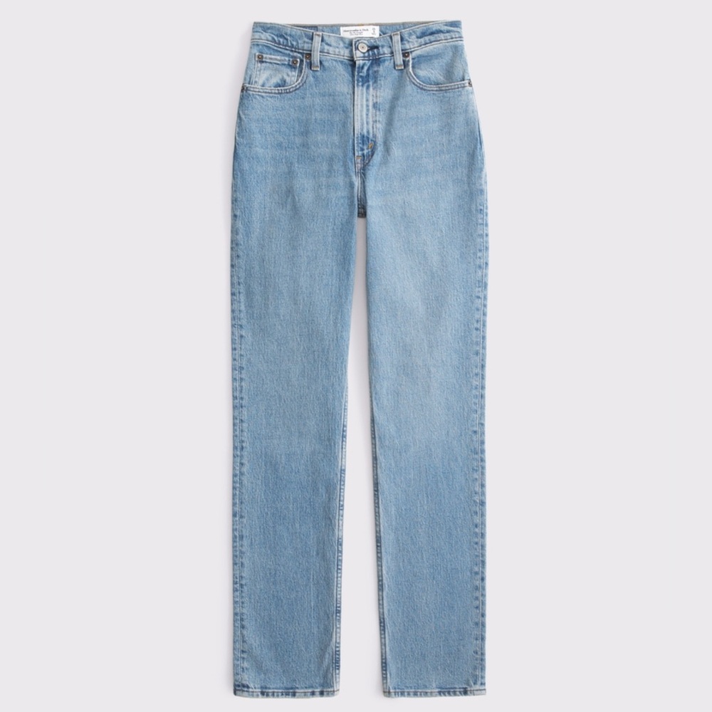 Abercrombie & Fitch Curve Love 90’s Straight Ultra High Rise Jeans Medium Wash